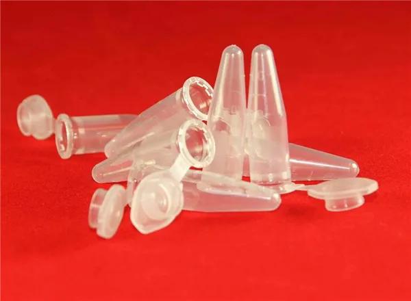 Mikrozkumavky Eppendorf 1,5 ml bílá, s víčkem