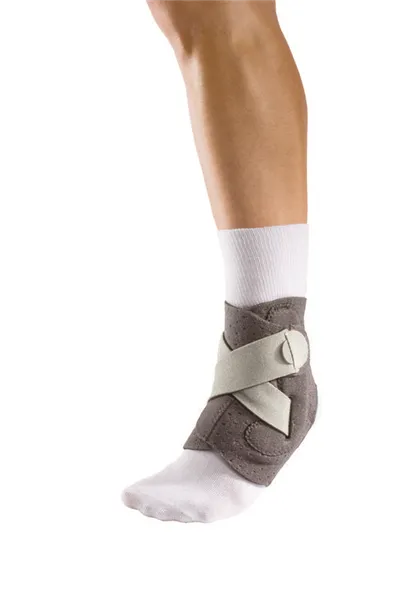 Mueller Adjust-to-fit ankle stabilizer, stabilizátor kotníku