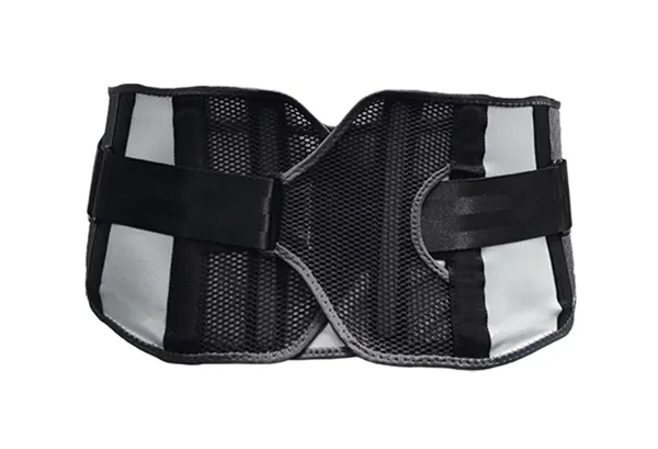 Mueller Adjust-to-fit back support, bederní pás