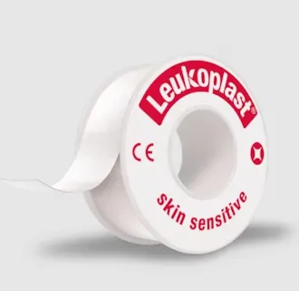 Leukoplast® skin sensitive, cívka, 1,25cm x 2,6m