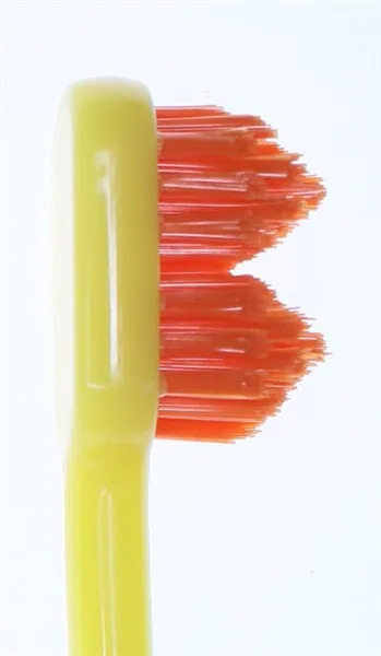 Zubní kartáček Splash Brush 150 světle žlutý 2