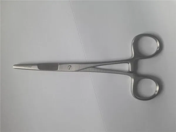 Jehelec Olsen-Hegar, 14 cm