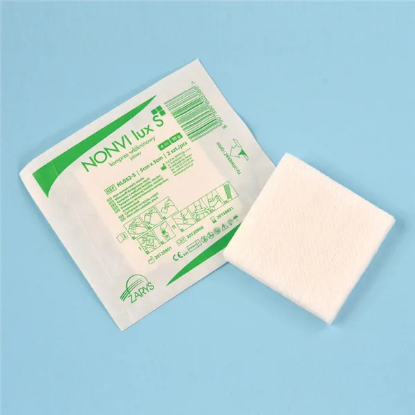 Komprese I.V. sterilní z netk. textilu, 40gram., 4vrst., 10cmx10cm Nonvi lux S